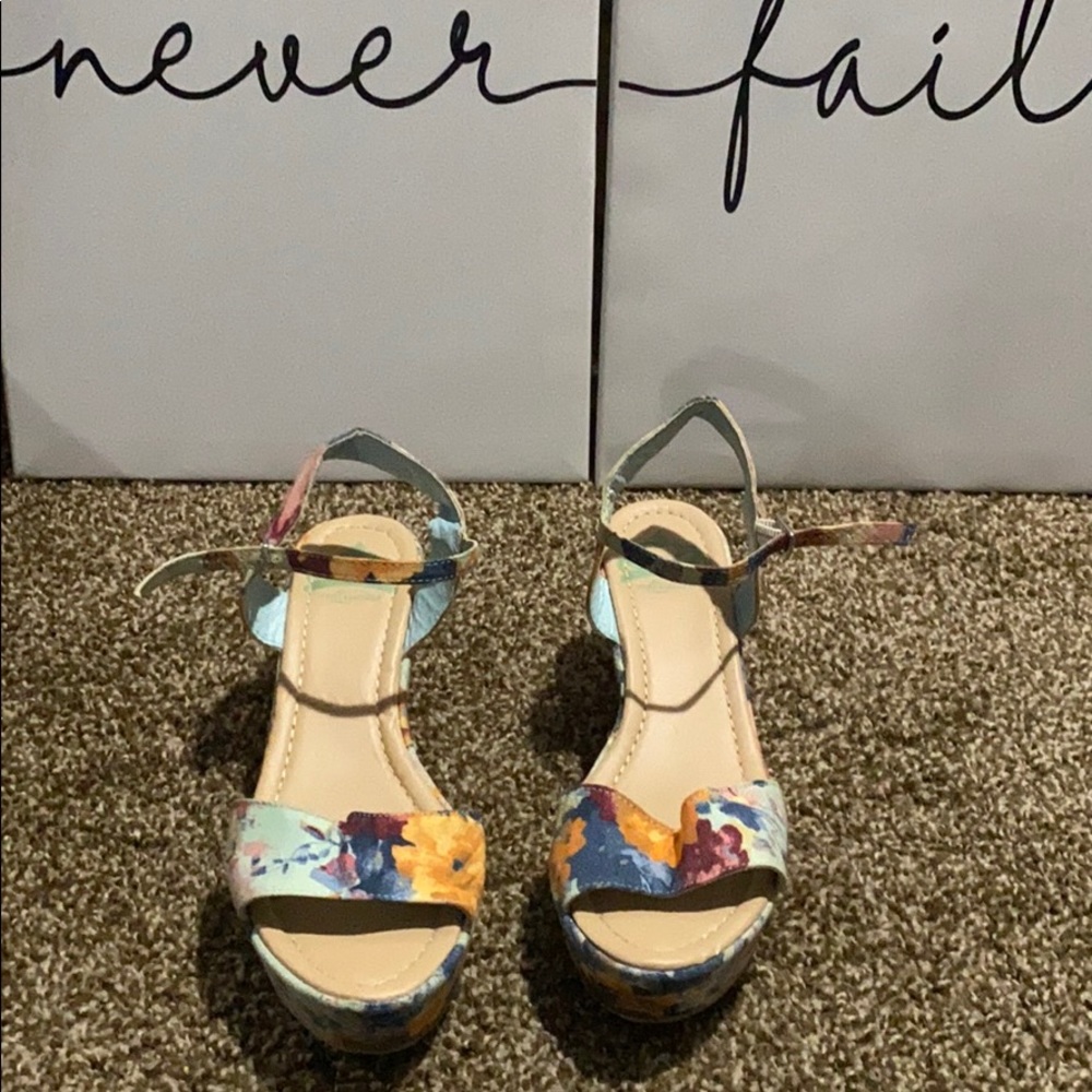 Floral Sandal Wedge